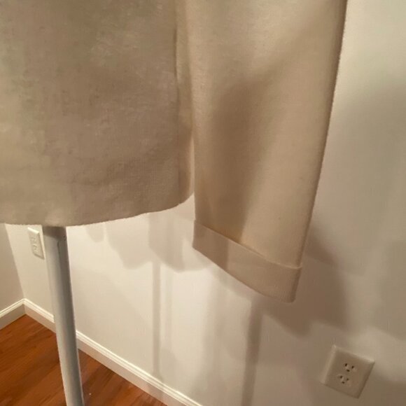 Women's Nine West White Pearl Sweater Size Medium - Picture 5 of 8